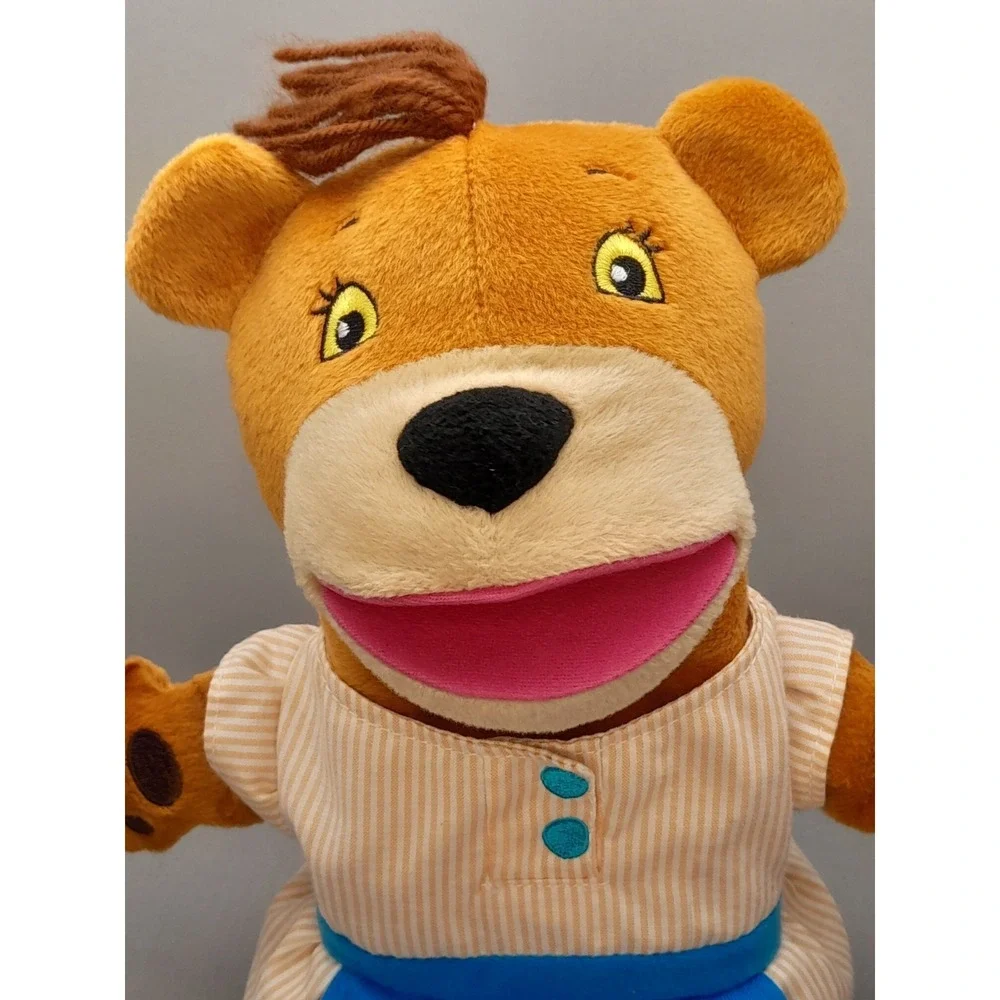 Lakeshore Goldilocks Mama Bear Hand Puppet 10